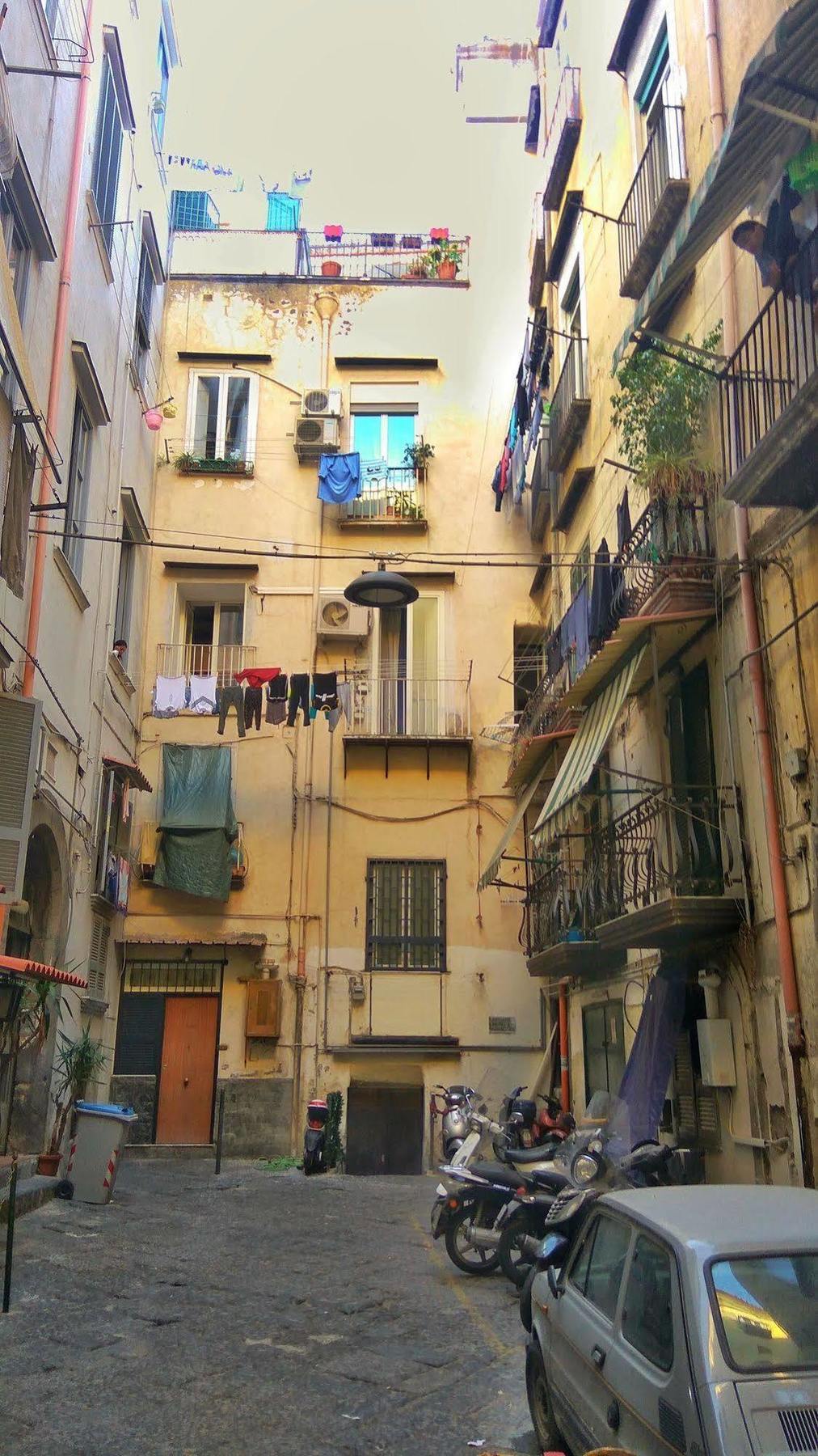 家中巨人住宿加早餐旅馆 那不勒斯 外观 照片